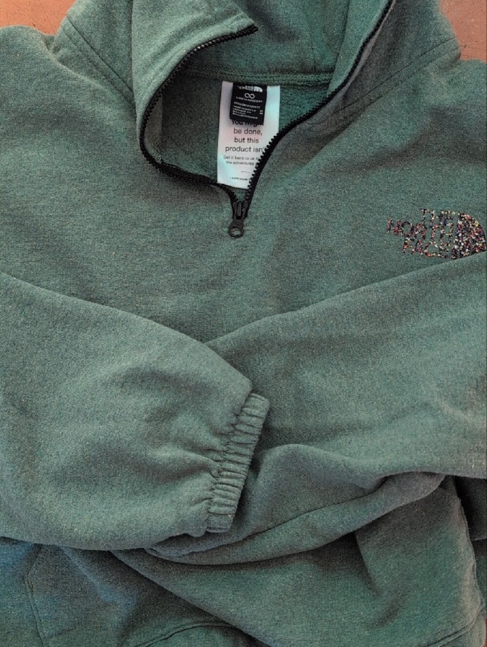 The North Face Women's Green Half-Zip Hooded Sweatshirt Size Medium